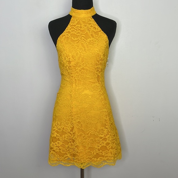 𝅺NBD X NAVEN lace halter neck open back mini dress - Picture 2 of 11